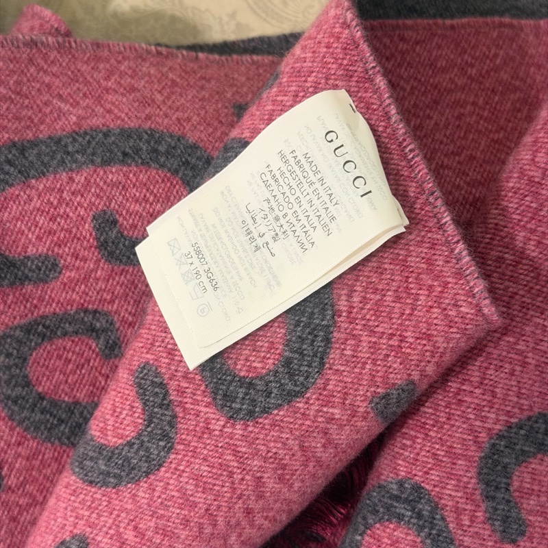 全新全配❤️ gucci #灰粉 #logo #圍巾 #披肩-4