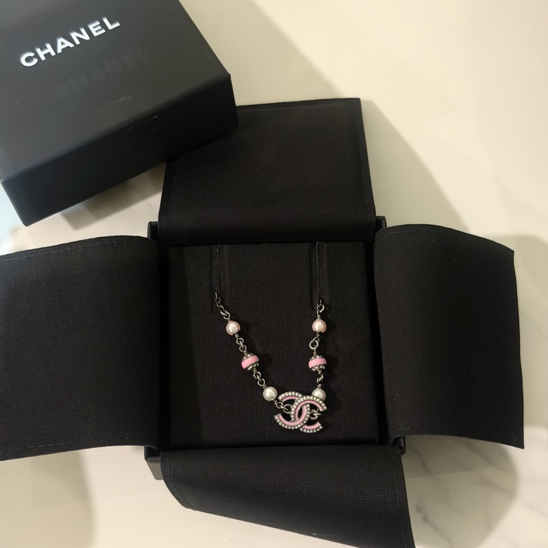 全新全配❤️25年購證❤️ 香奈兒 #25b #粉色 #琺瑯 #項鍊-2