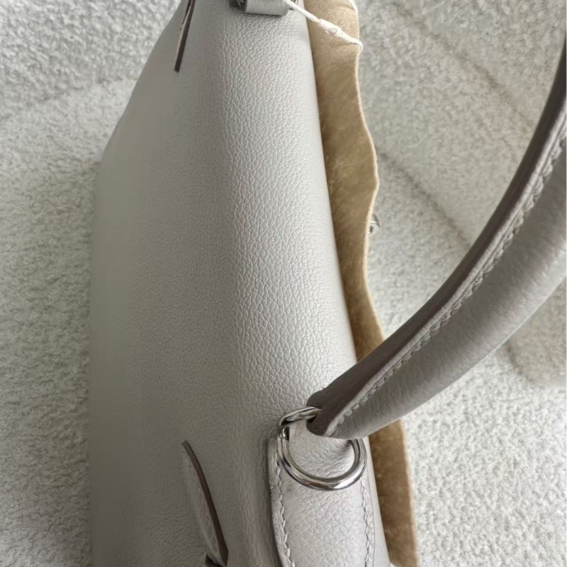 大全配🈶21年購證❤️ 愛馬仕 #kelly28 #珍珠灰 #銀釦 #凱莉28 K28-9