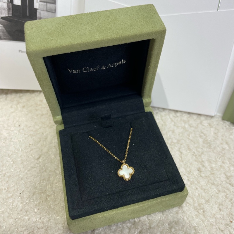 🈶盒子❤️ vca #梵克雅寶 Alhambra #白貝母 #小白花 #項鍊-7