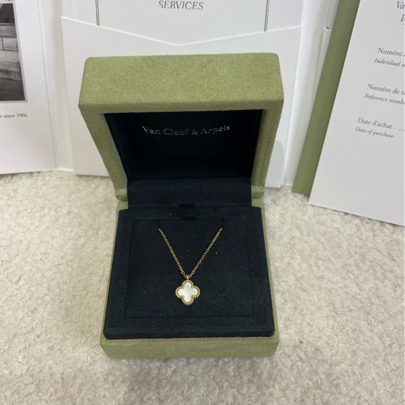 🈶盒子❤️ vca #梵克雅寶 Alhambra #白貝母 #小白花 #項鍊-9