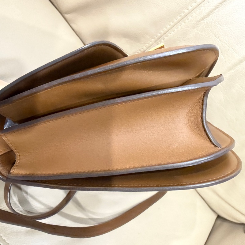 99新🈶購證❤️ #celine #焦糖色 #teen #box #豆腐包 中號-23