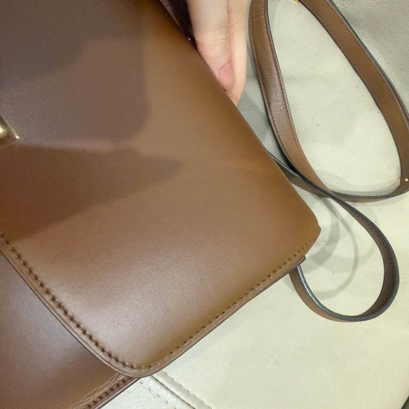 99新🈶購證❤️ #celine #焦糖色 #teen #box #豆腐包 中號-24