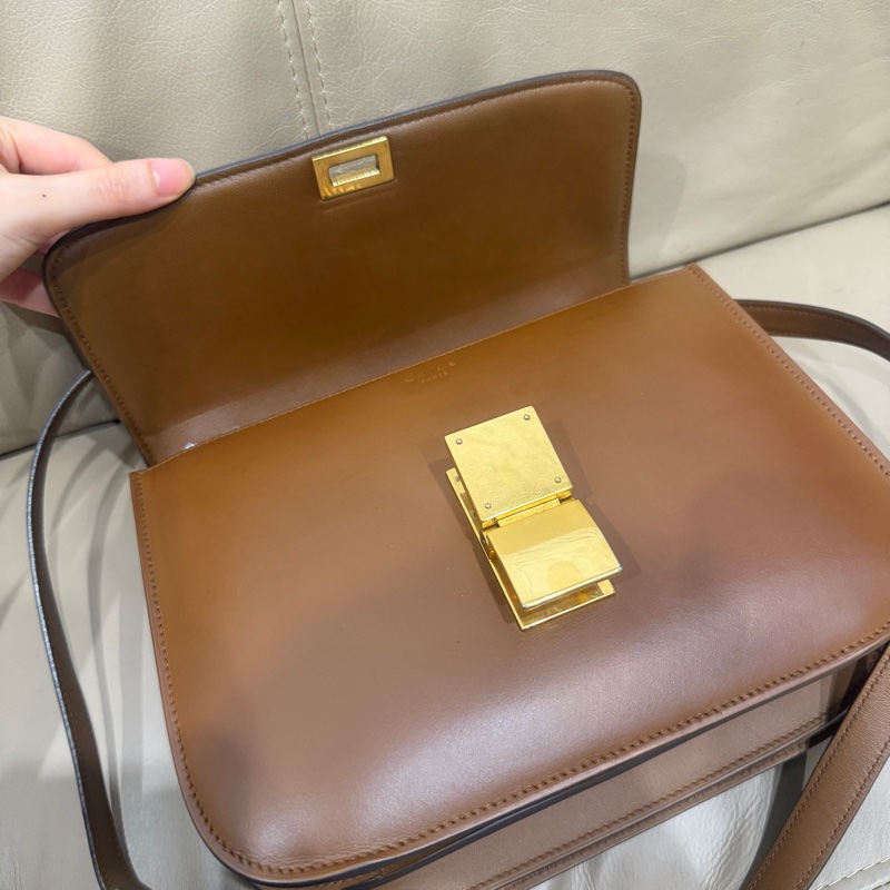 99新🈶購證❤️ #celine #焦糖色 #teen #box #豆腐包 中號-32