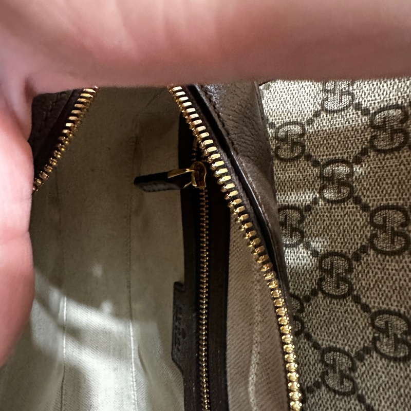 Gucci新款二合一多用途郵差包-5