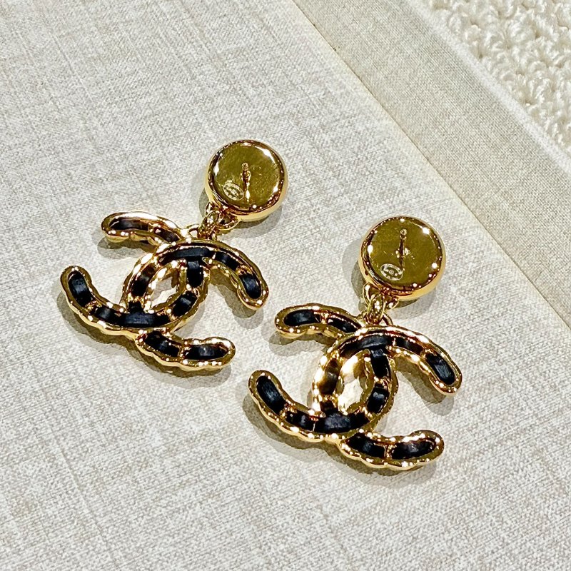 CHANEL - 高級手工坊皮穿鍊雙C耳環-2