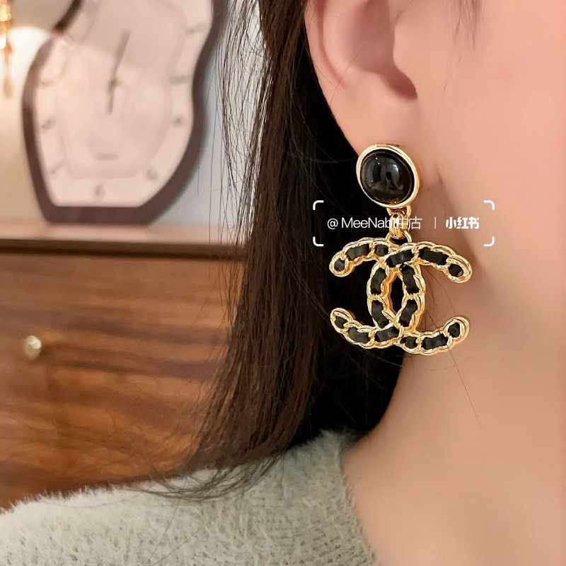 CHANEL - 高級手工坊皮穿鍊雙C耳環-7