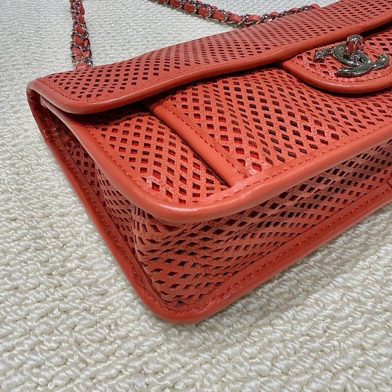 CHANEL - 珊瑚橘簍空up in the air手提斜背包-6