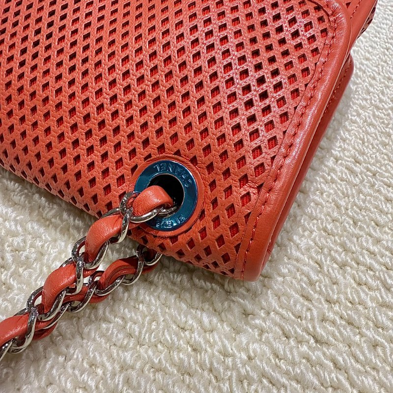 CHANEL - 珊瑚橘簍空up in the air手提斜背包-13