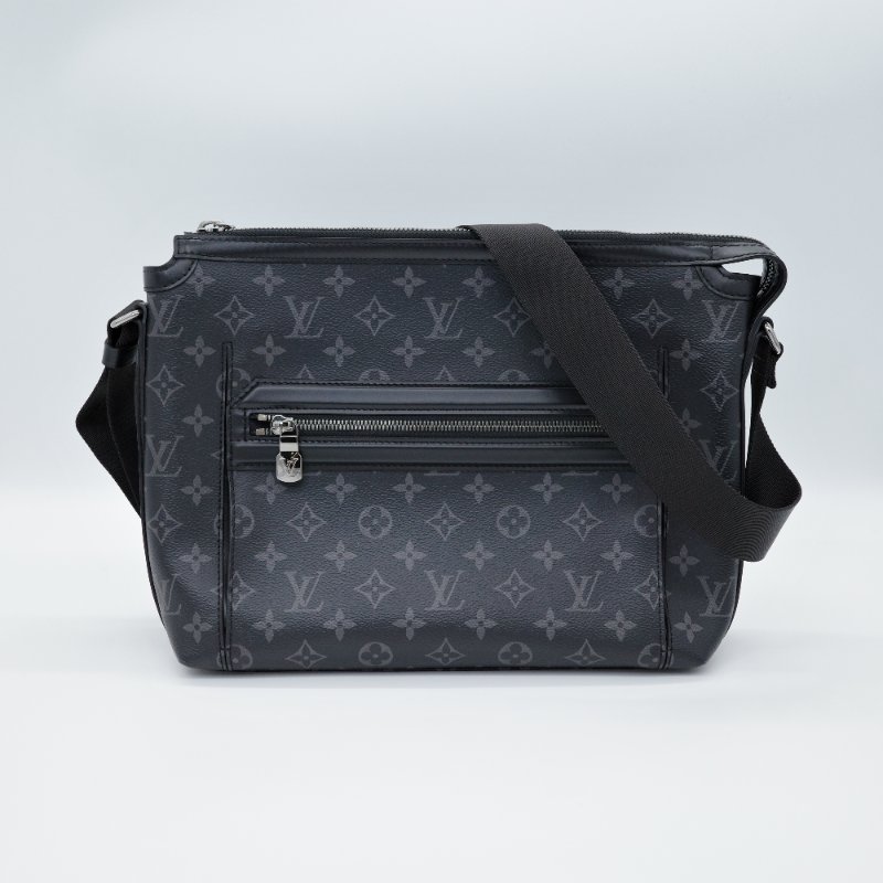 近新品 💫🌟 Louis Vuitton LV 路易威登 Odyssey 黑武士 肩背包 斜背包 郵差包-2