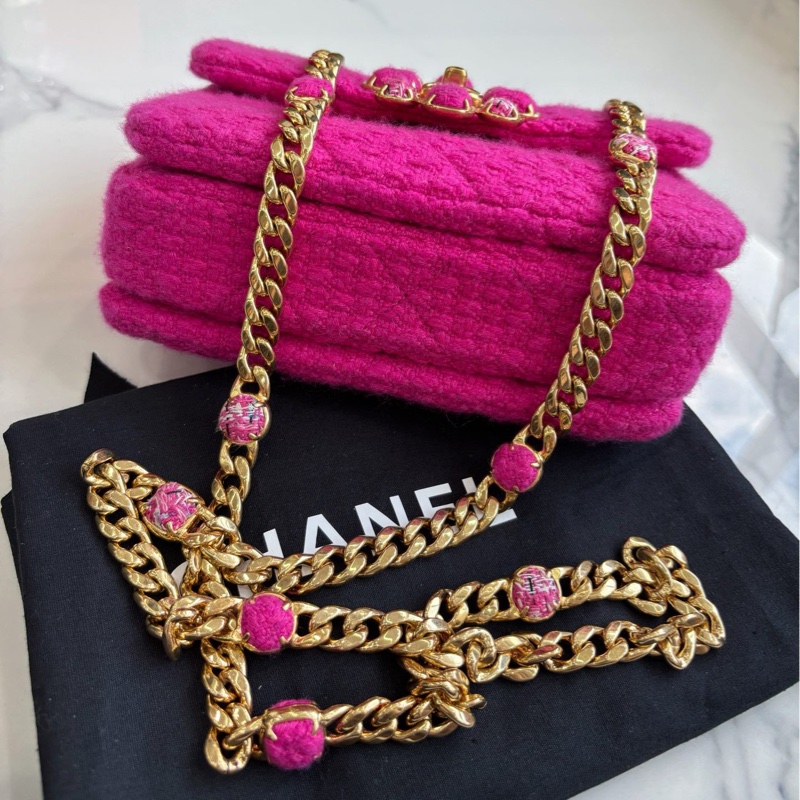 【近新閒置品】香奈兒Chanel 22K玫粉色粗花毛呢口蓋包 芯片款-3