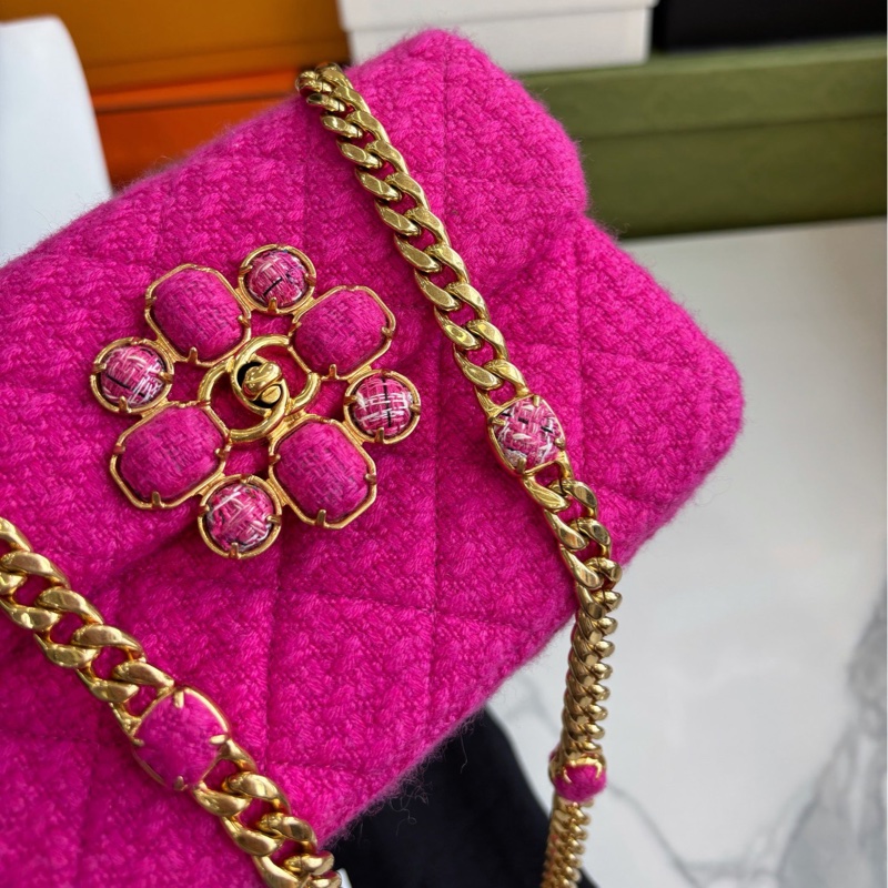 【近新閒置品】香奈兒Chanel 22K玫粉色粗花毛呢口蓋包 芯片款-6
