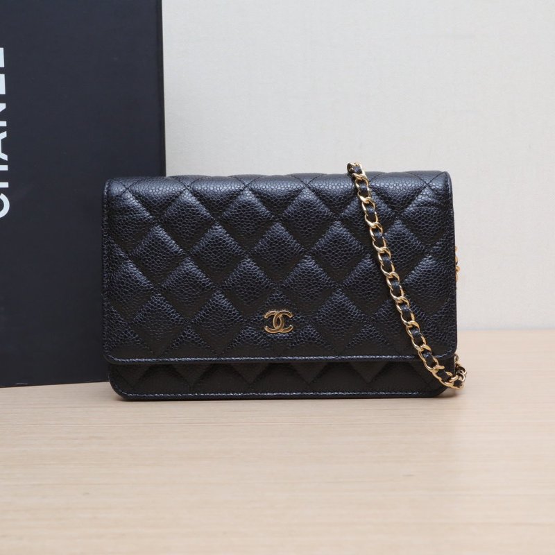 CHANEL CFWOC19黑色荔枝牛皮晶片開金扣肩背包-0