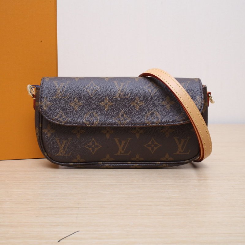 LOUIS VUITTON IVY鏈條腋下包老花PVC金扣晶片肩背包-0