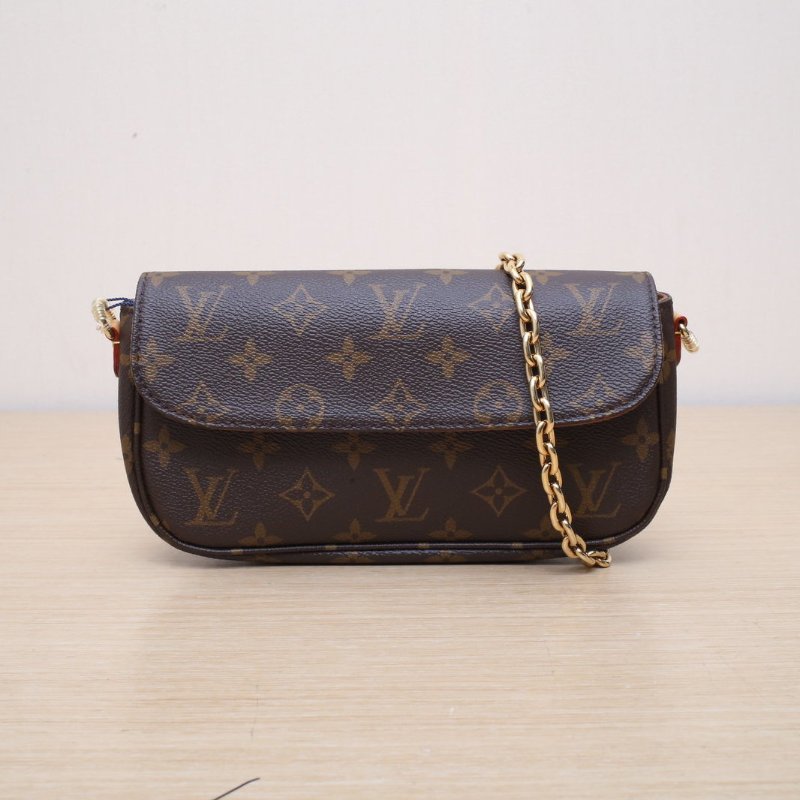 LOUIS VUITTON IVY鏈條腋下包老花PVC金扣晶片肩背包-1