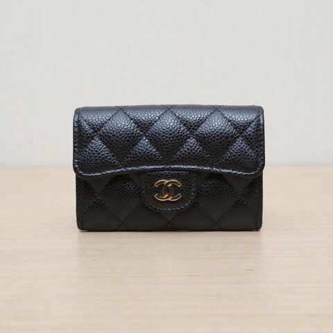 CHANEL CF短款口蓋錢包無後拉鏈11.5黑色荔枝牛皮28開金扣肩背包