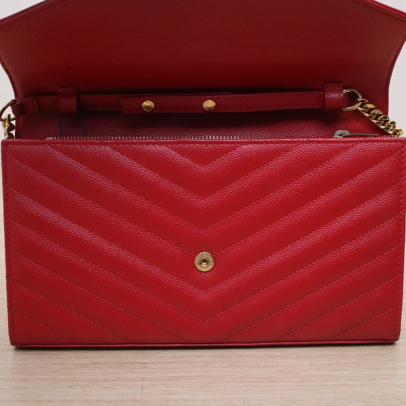 SAINT LAURENT CASSANDRA信封鏈條包22MATELASSV紋紅色牛皮金扣肩背包-2