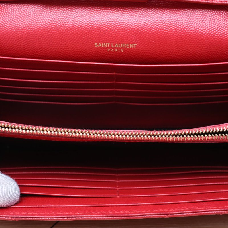 SAINT LAURENT CASSANDRA信封鏈條包22MATELASSV紋紅色牛皮金扣肩背包-3