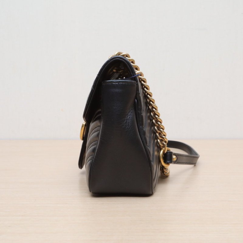 GUCCI GGMarmont肩背包小號26黑色牛皮金扣肩背包-4