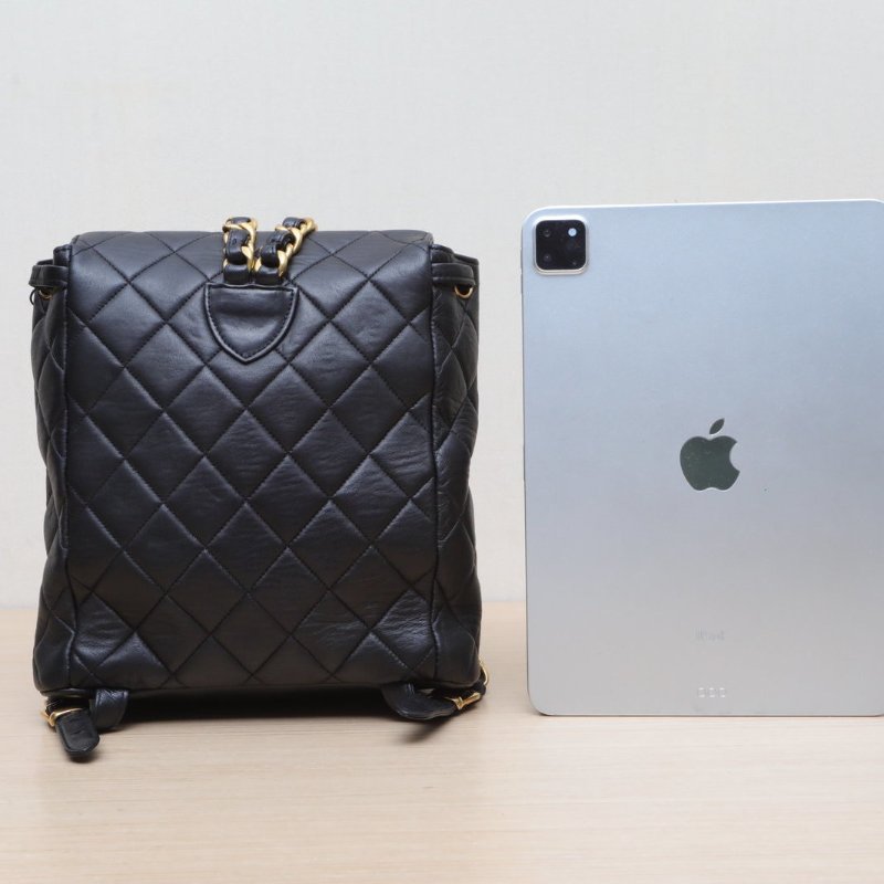 CHANEL 中古黑金羊Duma雙肩包黑色羊皮4開金扣肩背包-4