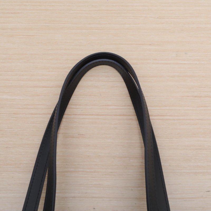 LOUIS VUITTON Onthego中號35牛皮2020黑白大Logo印花肩背包-2