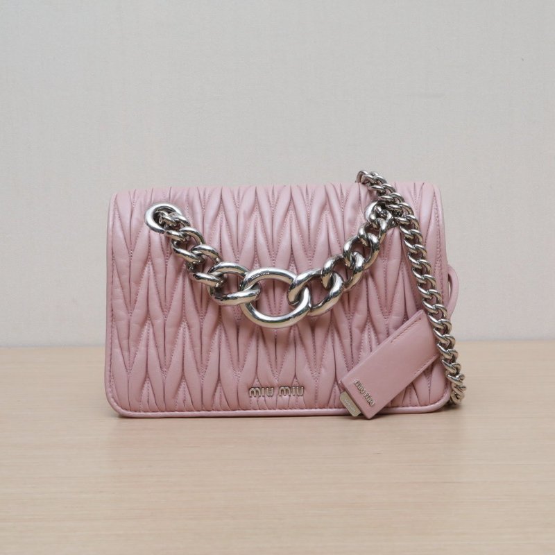 MIU MIU 粉色羊皮銀扣單肩包肩背包-0