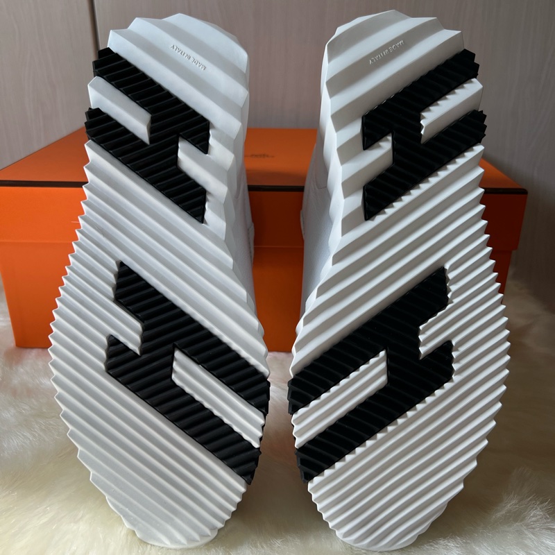 Hermes愛馬仕經典黑白熊貓鞋(全新閒置品)-3