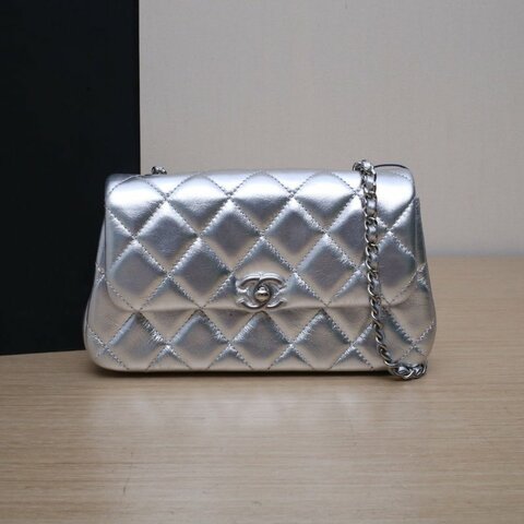 CHANEL 銀色羊皮鐳射標銀扣25SCF菱格紋皮穿鏈單肩包斜挎包肩背包