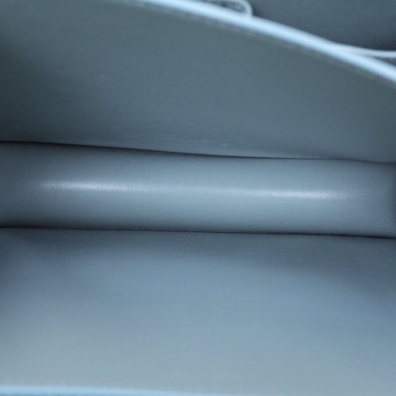 CELINE ClassicBox中號藍色牛皮金扣肩背包-2