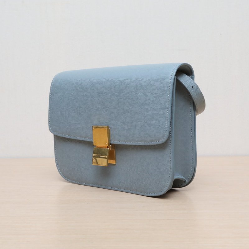 CELINE ClassicBox中號藍色牛皮金扣肩背包-3