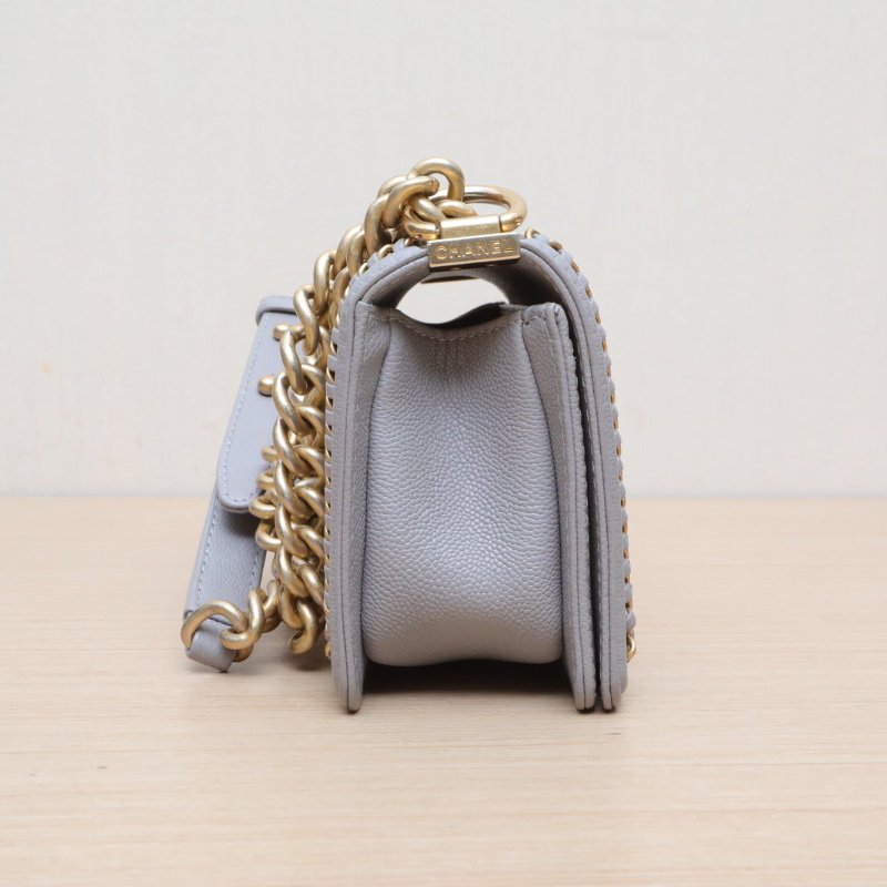 CHANEL Leboy小號20.5灰色荔枝牛皮晶片開金扣皮穿鏈滾邊肩背包-3
