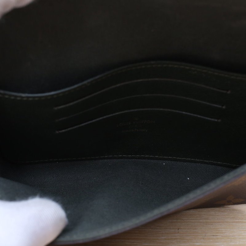 LOUIS VUITTON FelicieStrapGo新三合一寬肩帶老花PVC晶片肩背包-3