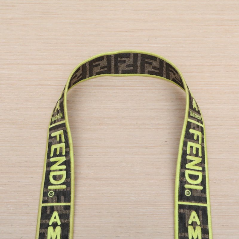 FENDI Baguette法棍包中號老花帆布金扣肩背包-2