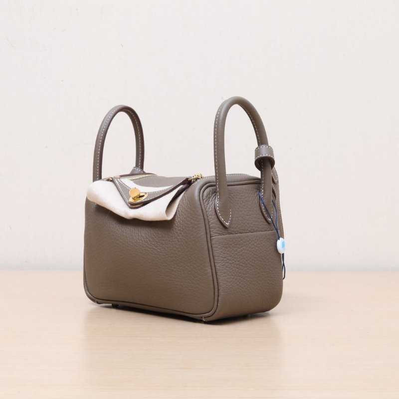 HERMES LindyMini18大象灰TC皮U刻金扣肩背包-3