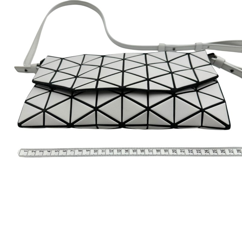 【美收精品】BAOBAO 白色斜背包 B-975【隔月月中將轉賣至日本 上架期限30天】-13