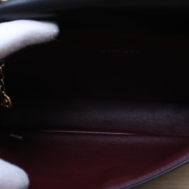 CHANEL 黑色羊皮18開金扣菱格紋雙C翻蓋單肩包肩背包-3