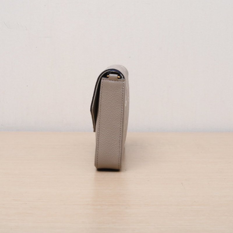 LOUIS VUITTON POCHETTEFELICIE三合一鏈條包大象灰牛皮晶片肩背包-4