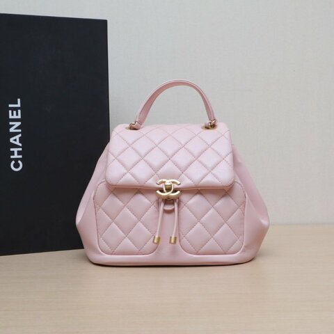 CHANEL 粉色羊皮晶片開金扣23K隱藏款雙肩包肩背包