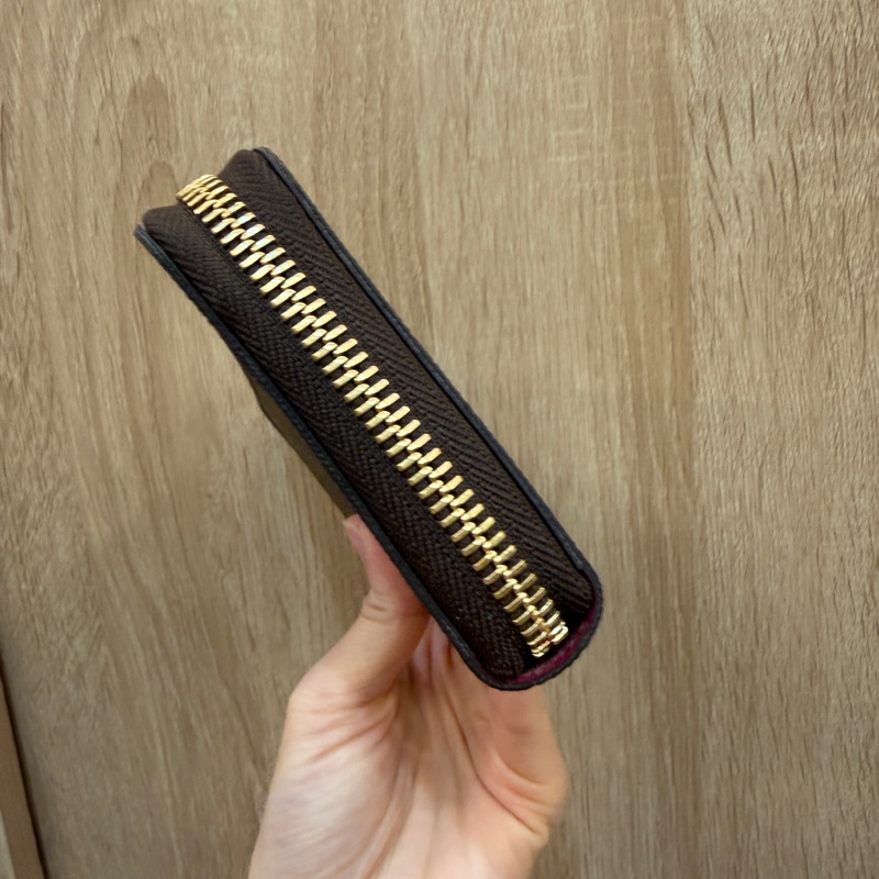 LV 原花金釦Clemence拉鍊8卡長夾M60742-1