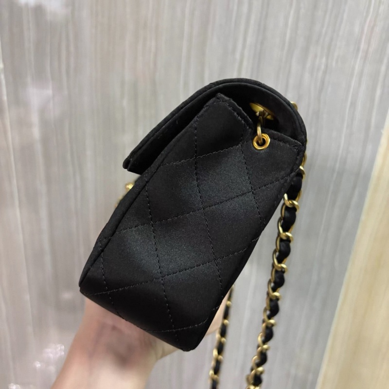 Chanel classic flag-2