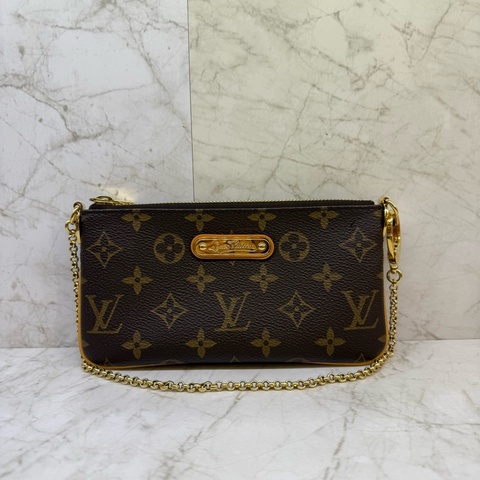 LV 老花金邊鍊條手拿包