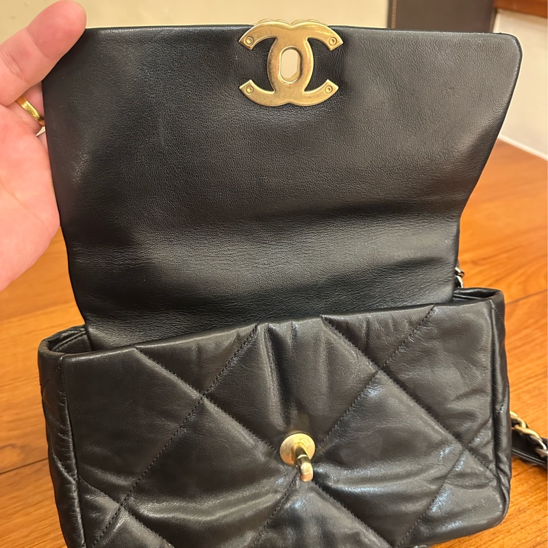 CHANEL 黑菱格19鏈包26 超級划算啦！-14