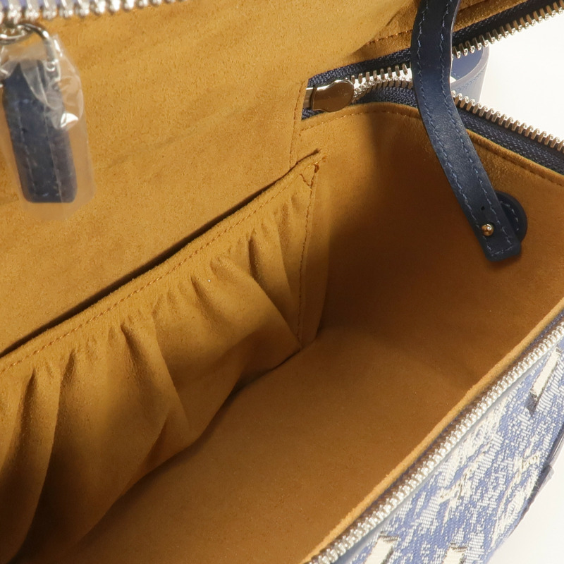 MCM 帆布Vanity Case銀扣手挽肩背兩用袋-12