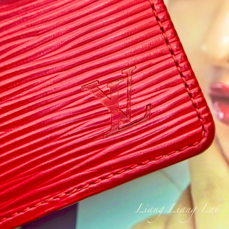 Louis Vuitton 經典EPI牛皮水波紋對折扣式紅色短夾-4