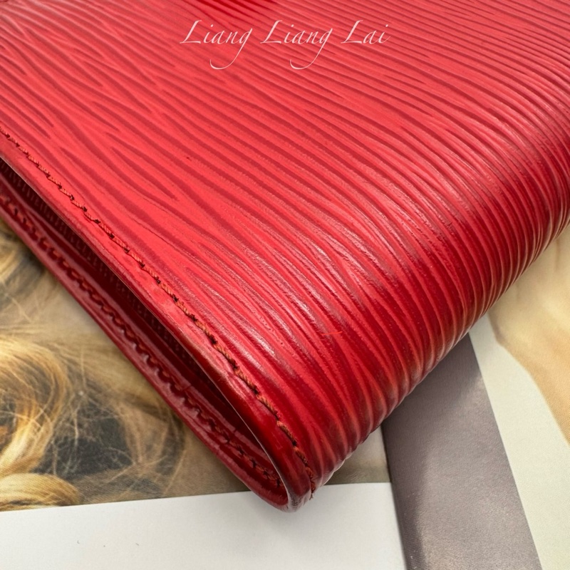 Louis Vuitton 經典EPI牛皮水波紋對折扣式紅色短夾-18