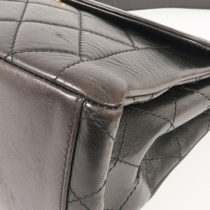 CHANEL 羊皮皮革Shoulder Bag金扣肩背袋-5