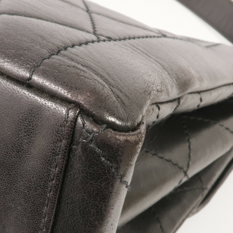 CHANEL 羊皮皮革Shoulder Bag金扣肩背袋-7