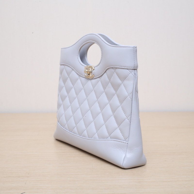 CHANEL 25P31Bag珍珠灰羊皮晶片開淺金扣肩背包-4