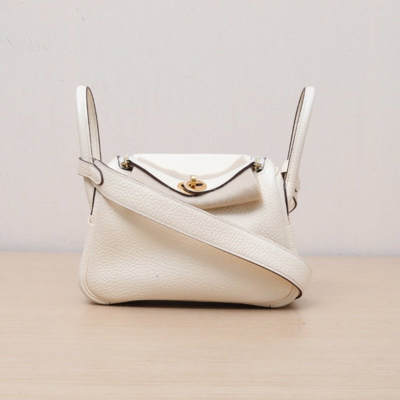 HERMES LindyMini二代I2奶油白TC皮U刻金扣肩背包-1