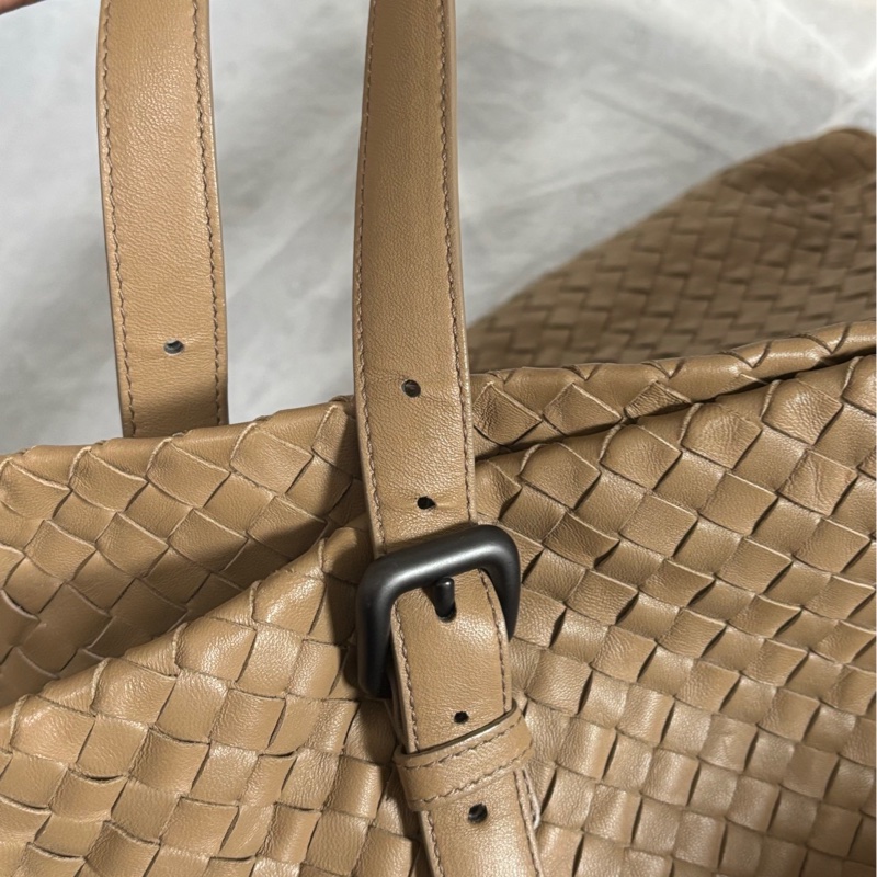 bv 淺棕色編織大號tote 手提包 單肩包-2